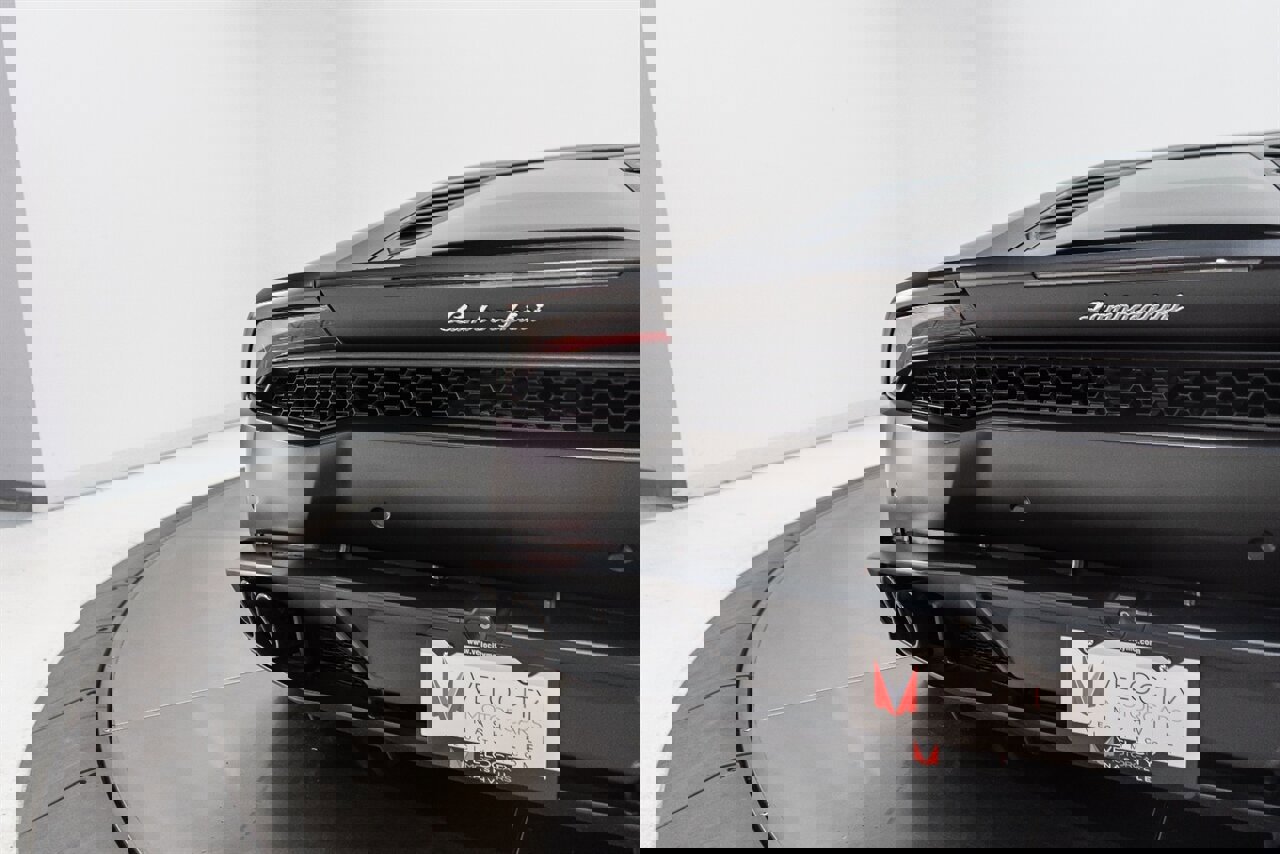 Used 2015 Lamborghini Huracan LP 610-4 image 84