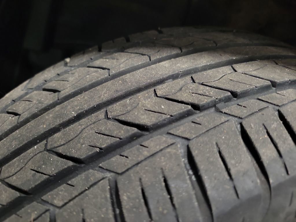 Used 2015 Toyota Corolla LE image 11