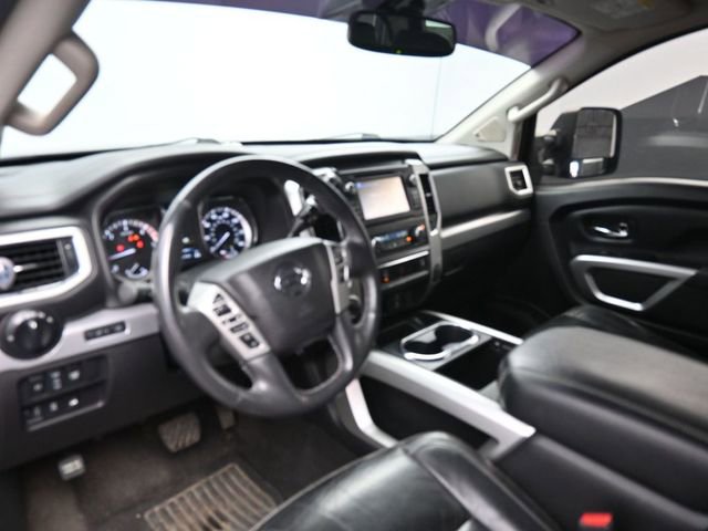Used 2016 Nissan Titan PRO-4X w/ Pro-4x Convenience Package image 15