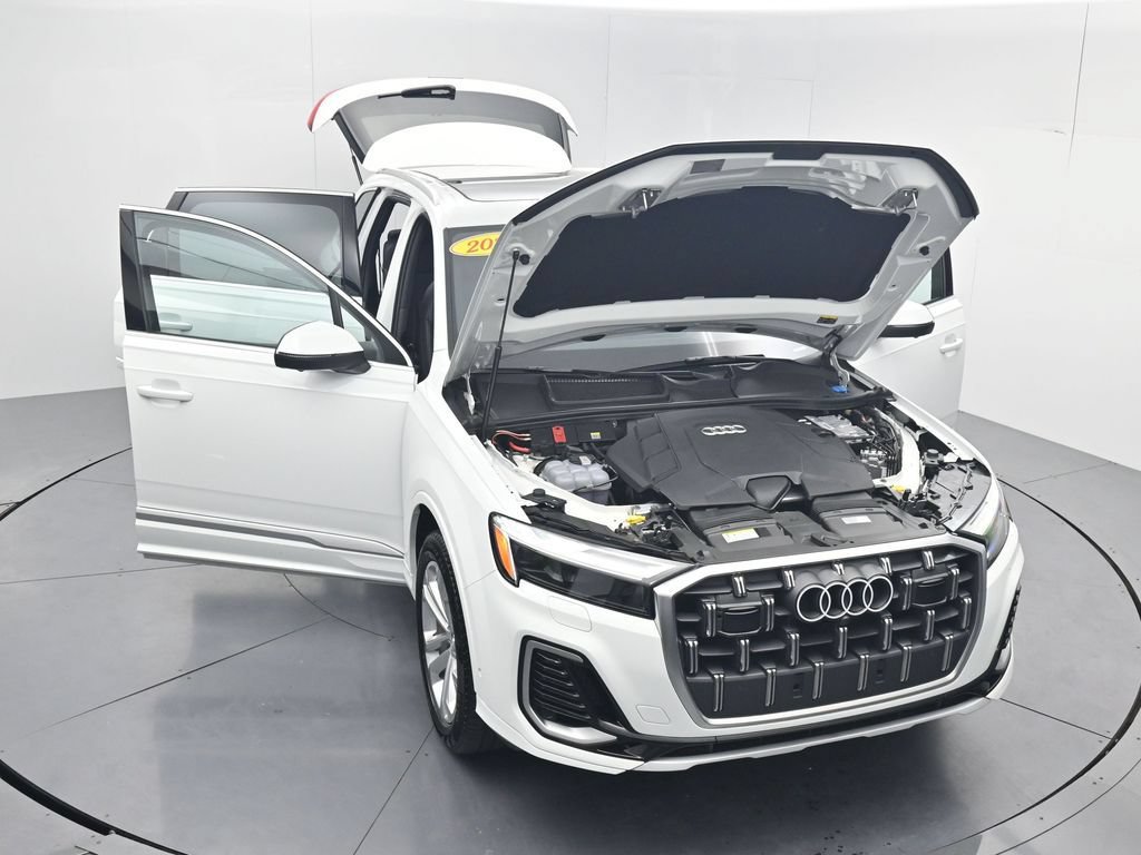 Used 2025 Audi Q7 3.0T Premium Plus AWD/4WD image 71