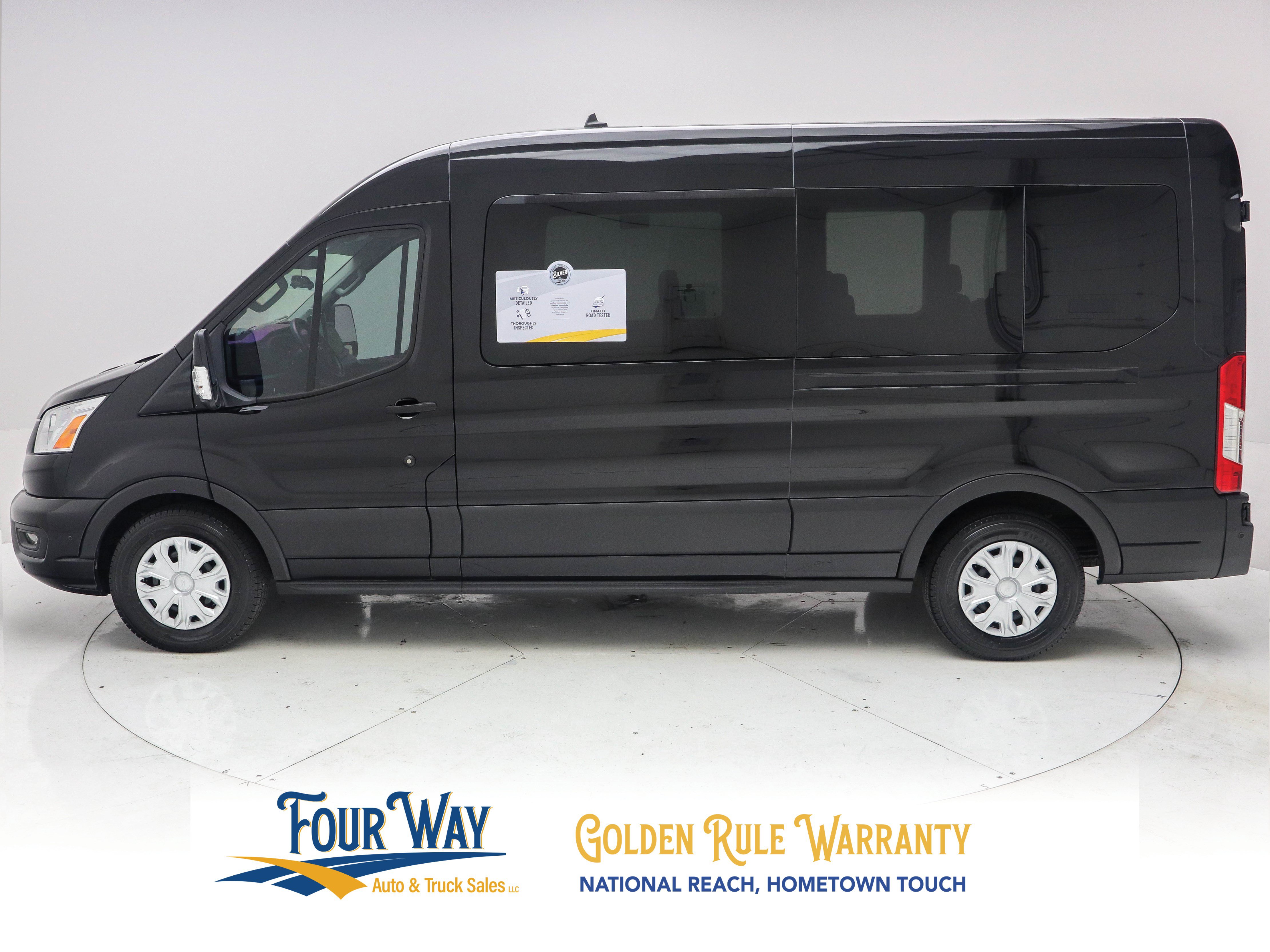 Used 2022 Ford Transit 350 XLT RWD image 7