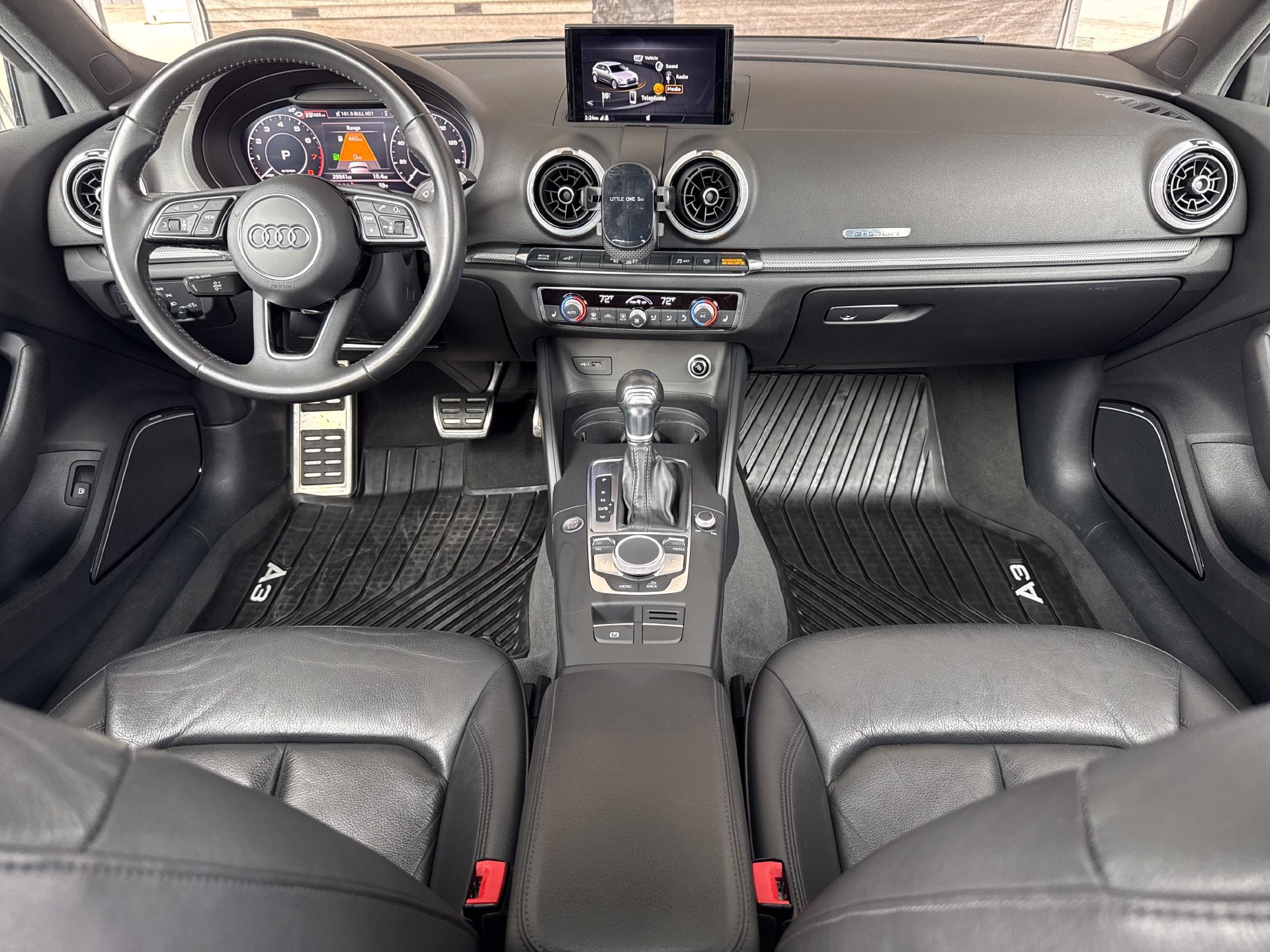 Used 2018 Audi A3 e-tron Premium Plus w/ Technology Package FWD image 14