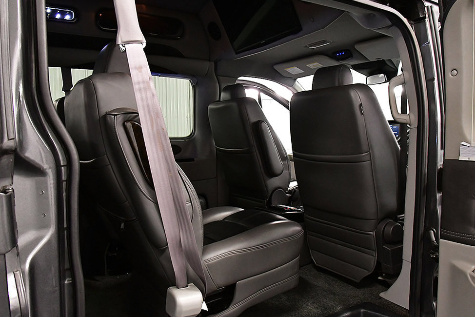 Used 2017 Ford Transit 150 130 Low Roof w/ Exterior Upgrade Package RWD image 27