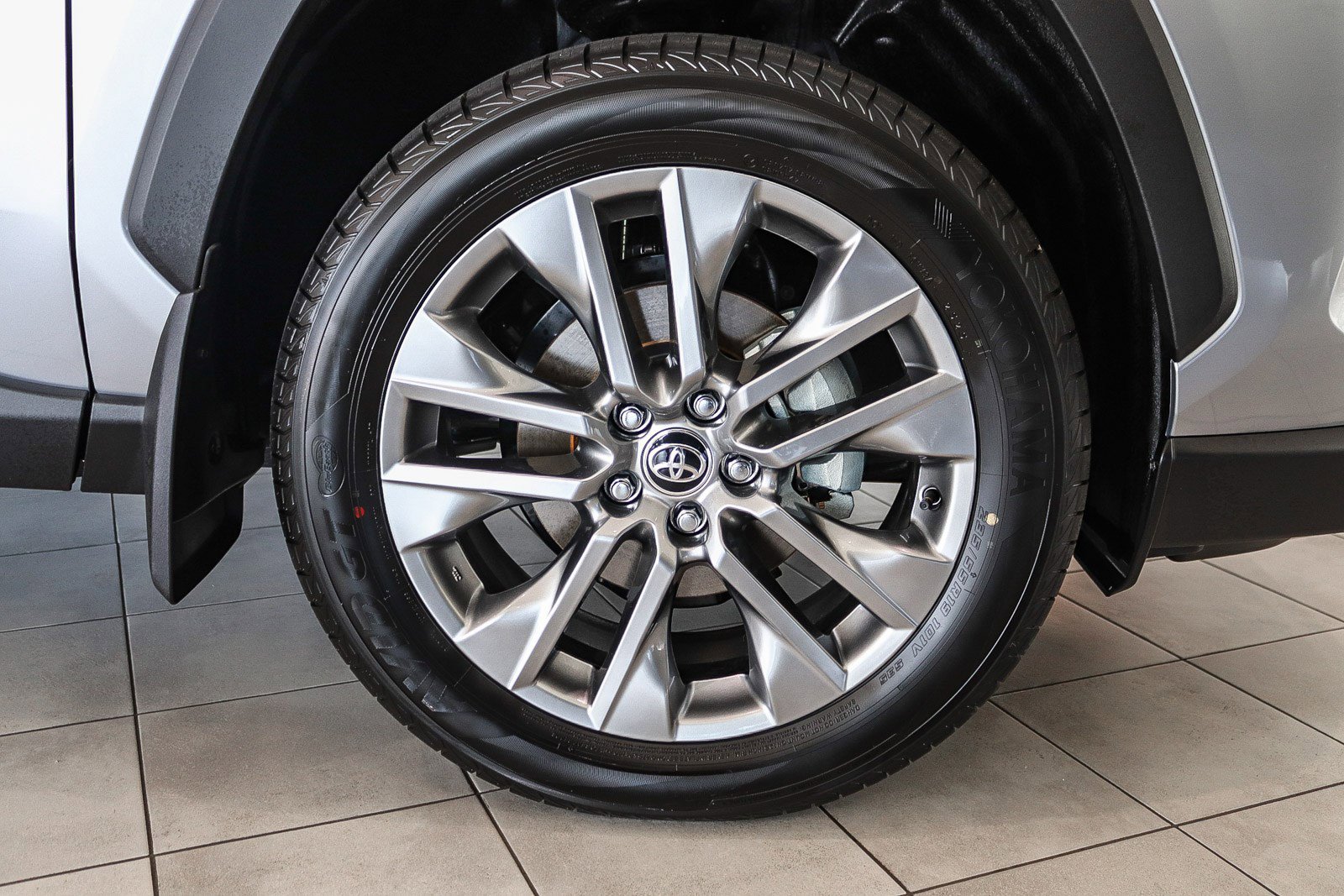 New 2025 Toyota RAV4 XLE Premium image 11