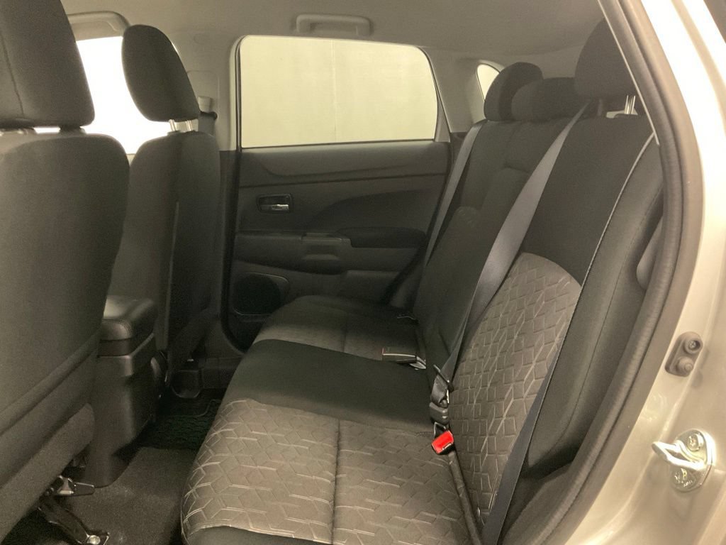 Used 2024 Mitsubishi Outlander Sport ES AWD/4WD image 33