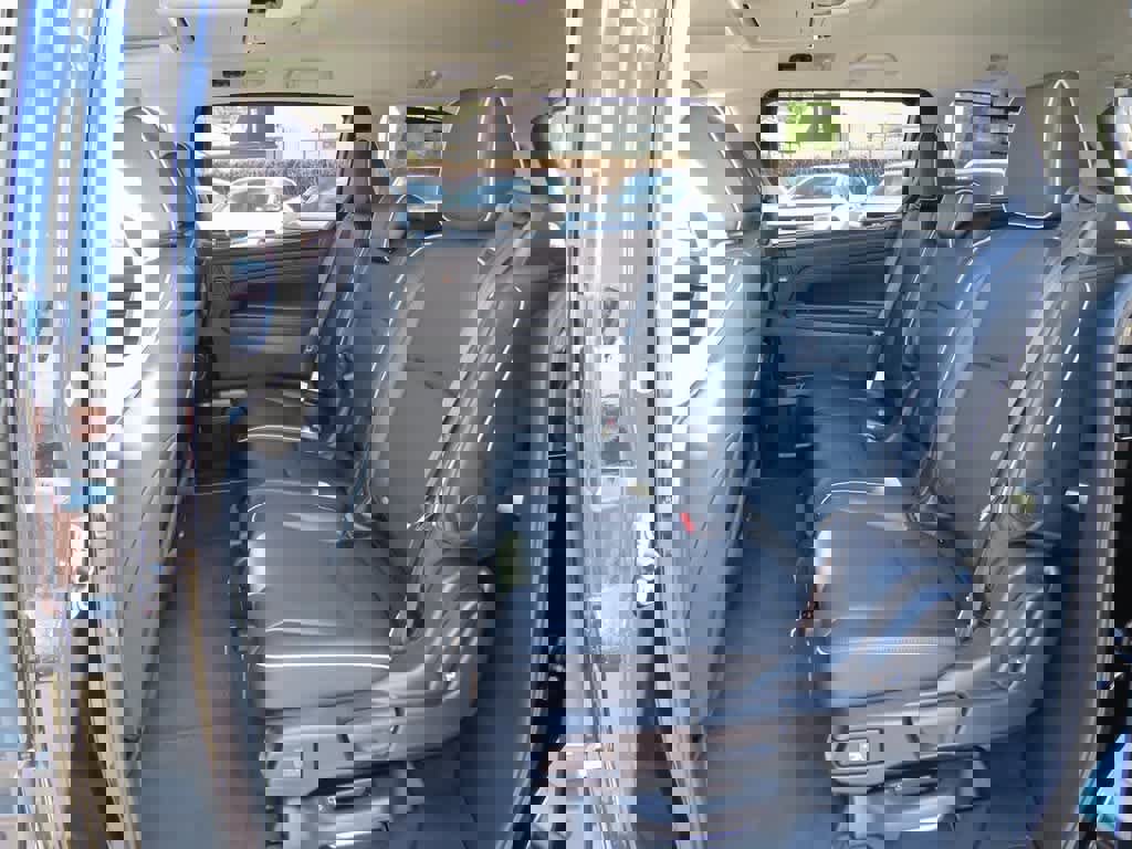 Certified 2025 Honda Odyssey Touring image 14