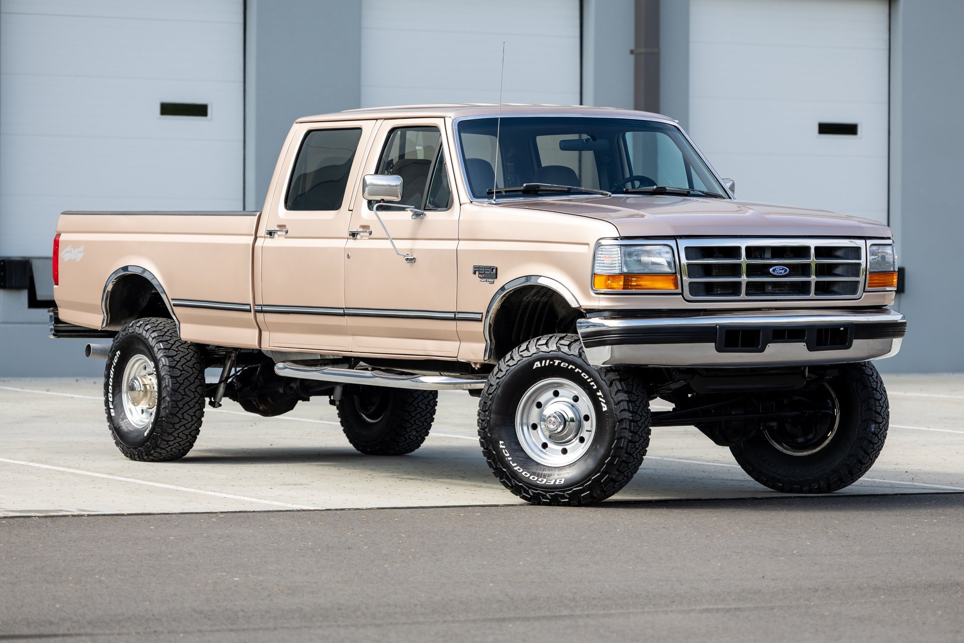 Used 1997 Ford F350 4x4 Crew Cab image 2