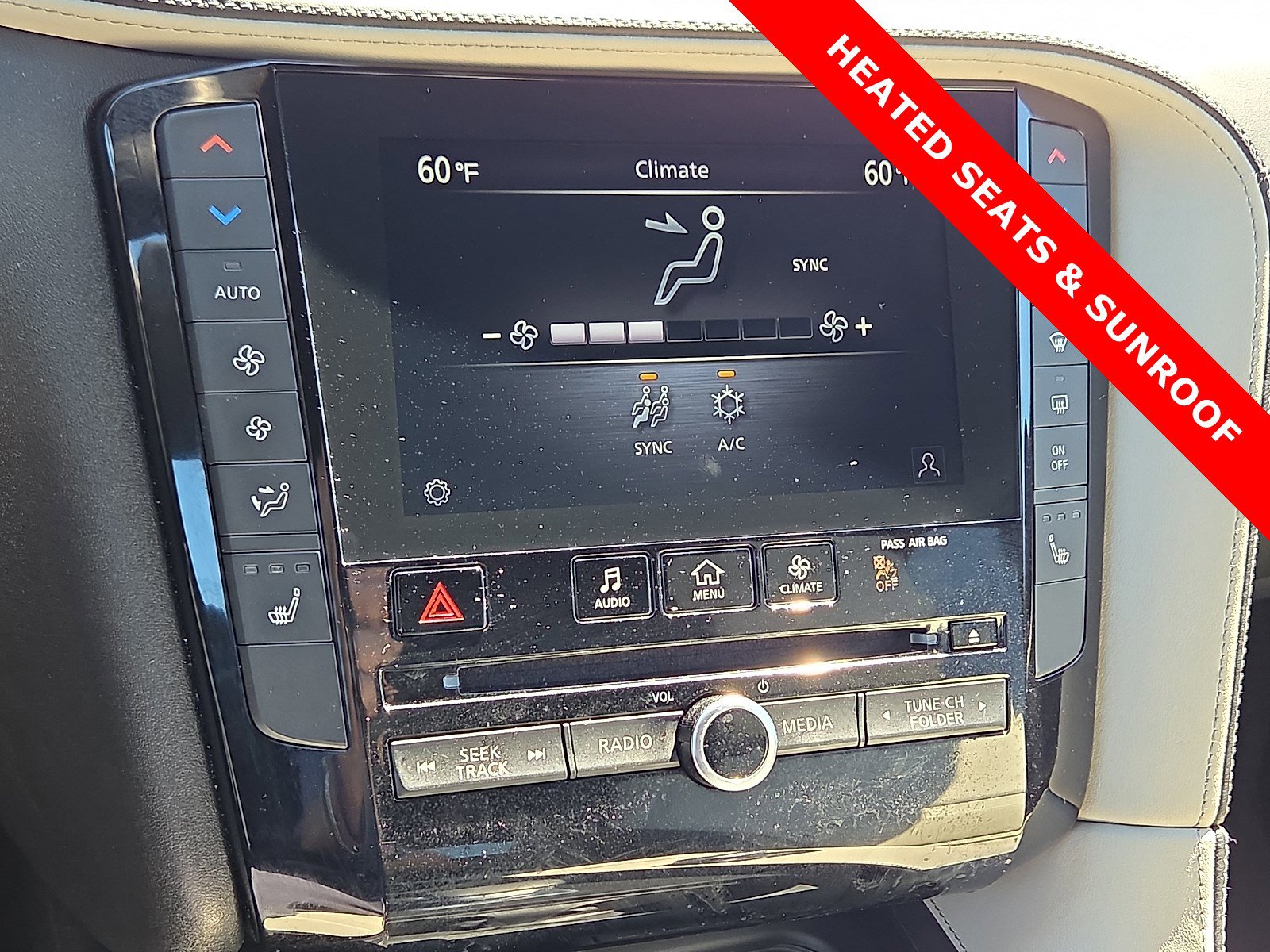 Used 2025 INFINITI QX55 Luxe w/ Cargo Package AWD/4WD image 18
