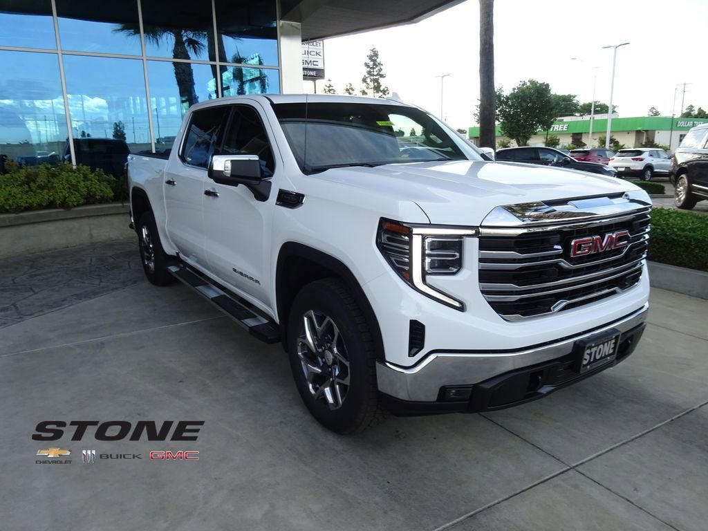 New 2026 GMC Sierra 1500 SLT w/ SLT Premium Package AWD/4WD image 1