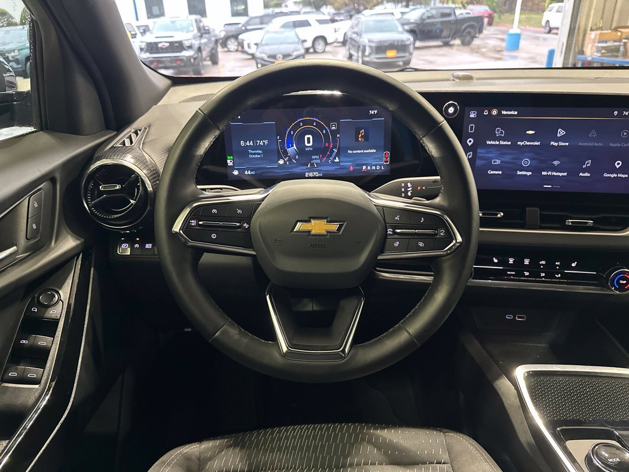 Used 2026 Chevrolet Equinox LT FWD image 13