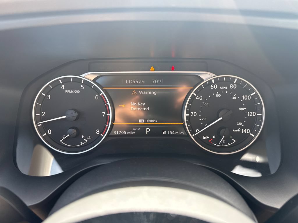 Used 2023 Nissan Rogue SL AWD/4WD image 17