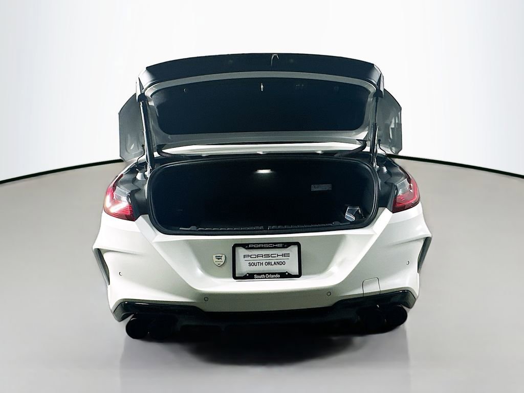 Used 2020 BMW M8 Convertible image 25