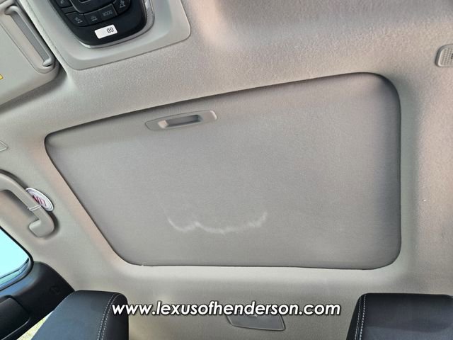 Used 2026 Toyota Corolla Cross XLE w/ Convenience Package FWD image 11