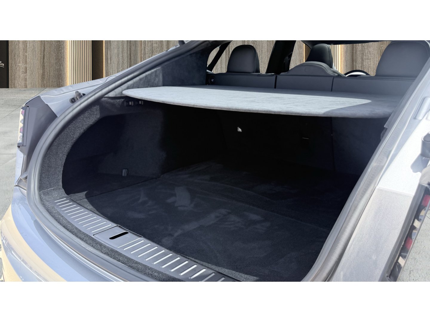 Used 2025 Tesla Model S AWD/4WD image 13