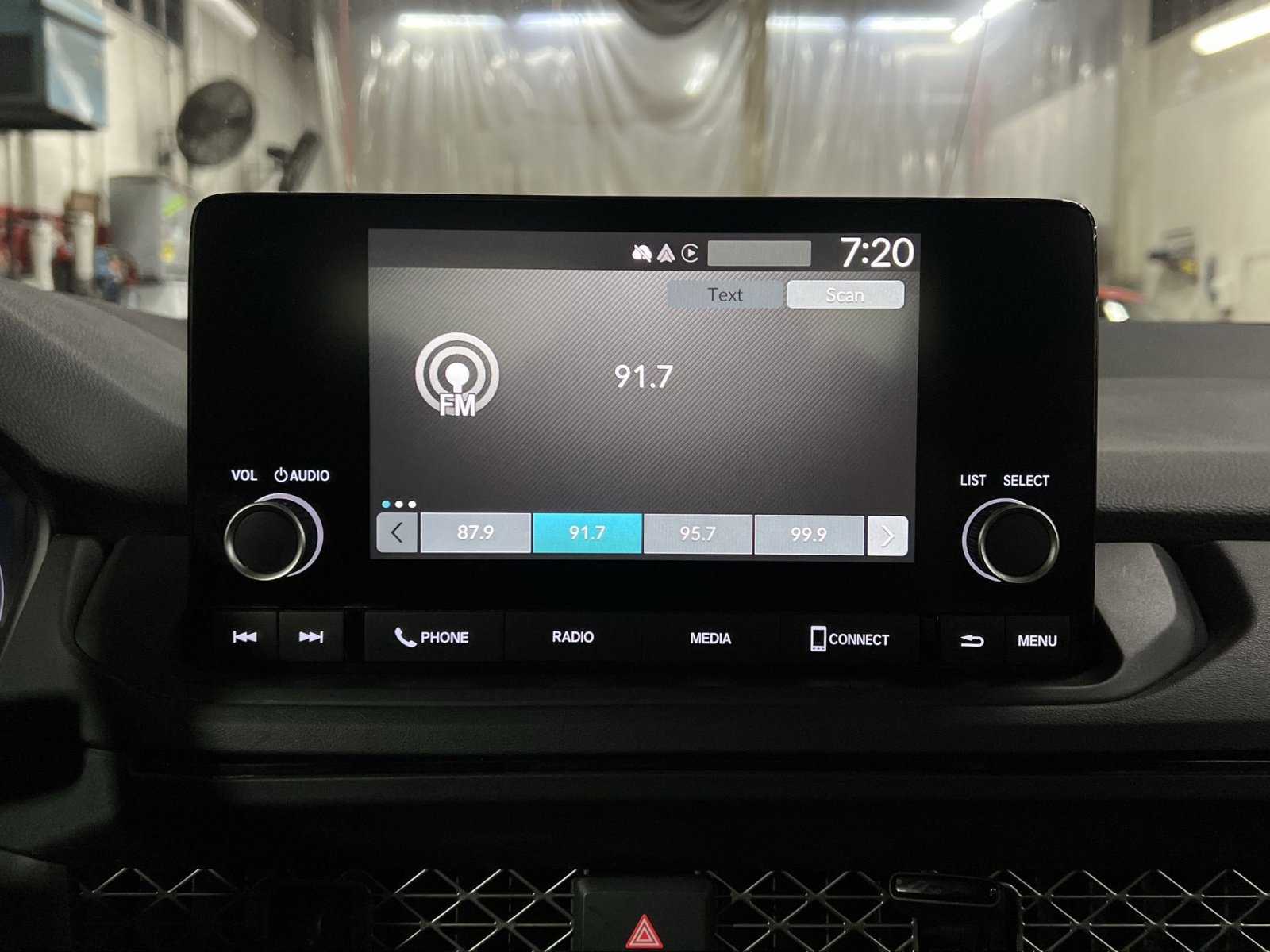 Used 2023 Honda Accord LX image 16