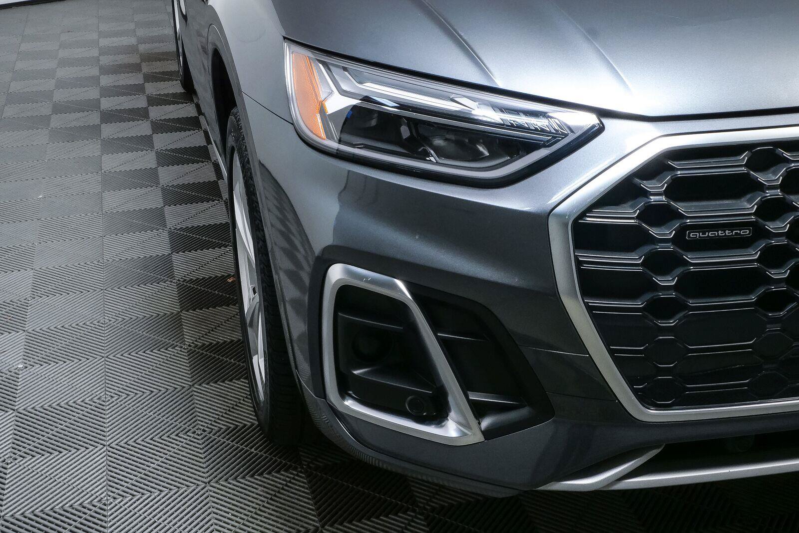 Used 2023 Audi Q5 2.0T Premium Plus AWD/4WD image 37