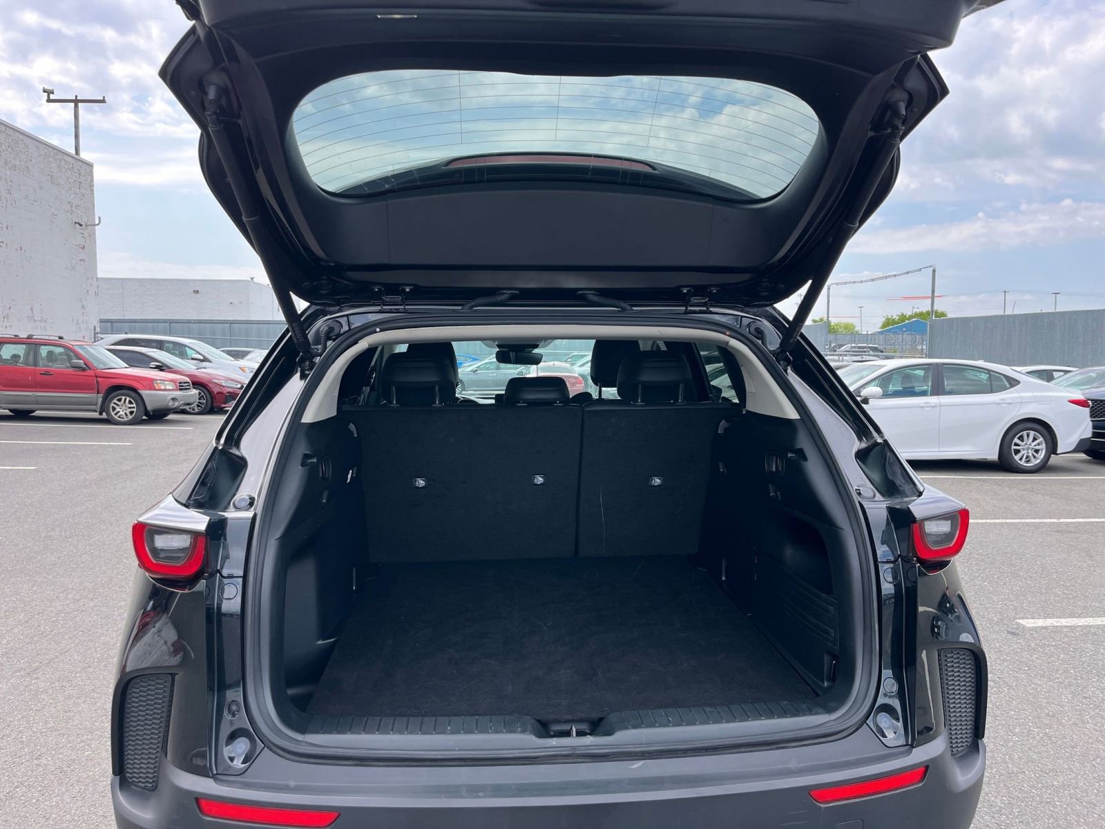 Used 2025 MAZDA CX-50 2.5 Hybrid w/ Premium Plus Pkg AWD/4WD image 33