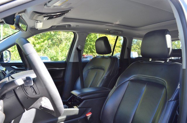 Used 2023 Jeep Grand Cherokee Limited image 18