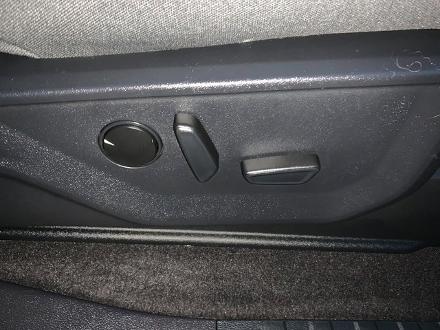 Used 2023 Ford F150 Lightning XLT w/ Equipment Group 312A High image 13