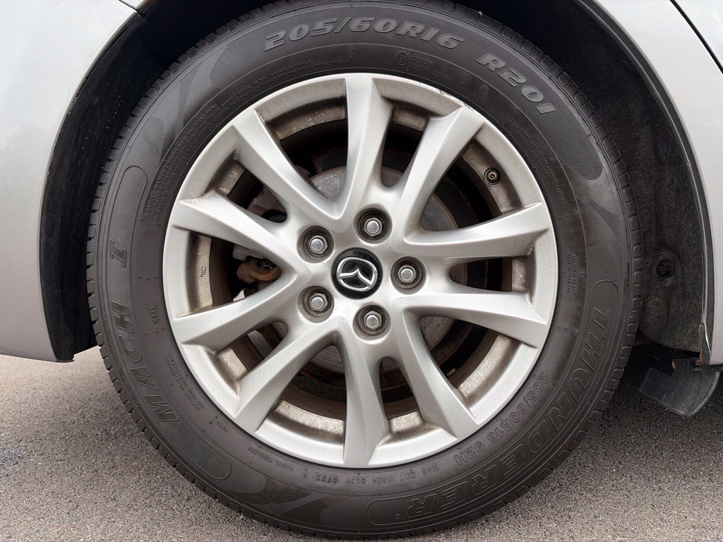 Used 2014 MAZDA MAZDA3 i Grand Touring FWD image 22