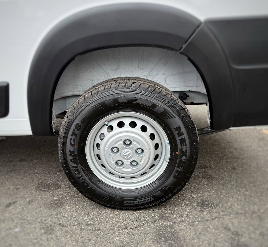 New 2026 RAM ProMaster 1500 w/ Cold Weather Group image 16