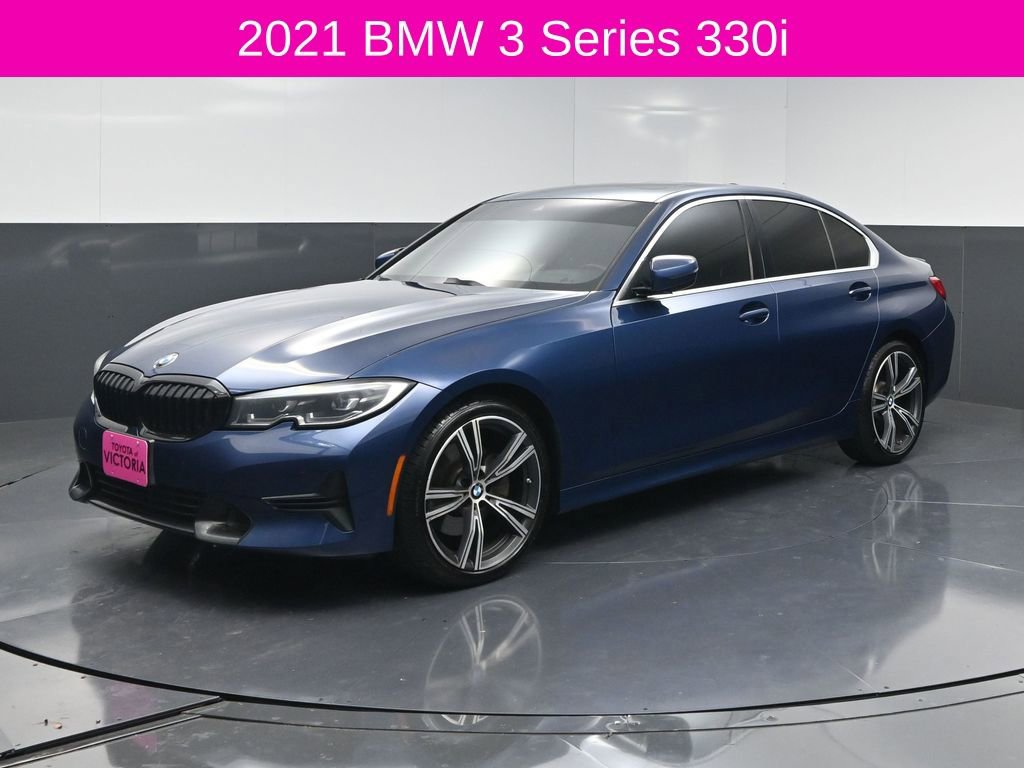 Used 2021 BMW 330i Sedan w/ Convenience Package image 2