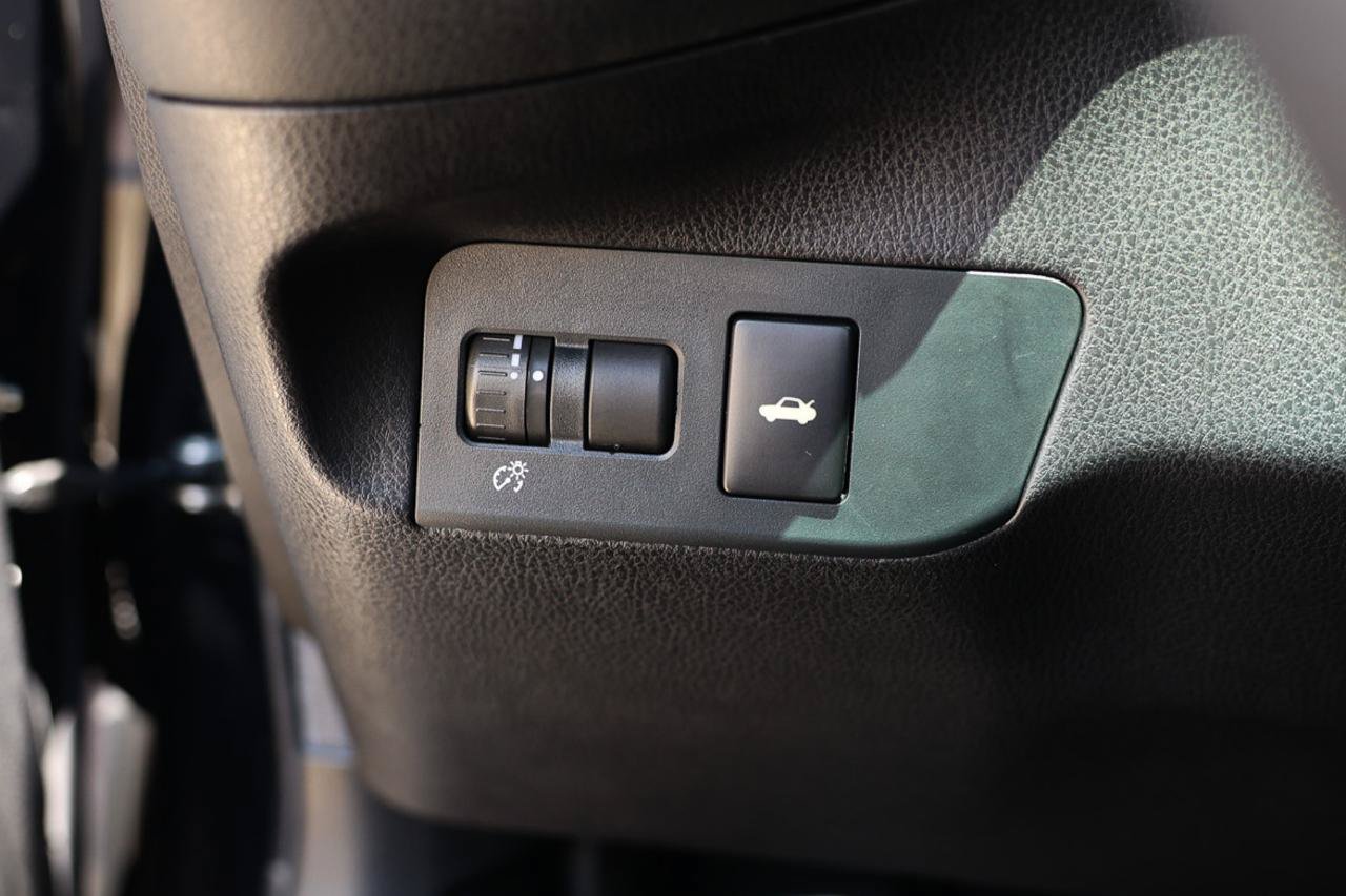 Used 2015 Scion FR-S RWD image 38