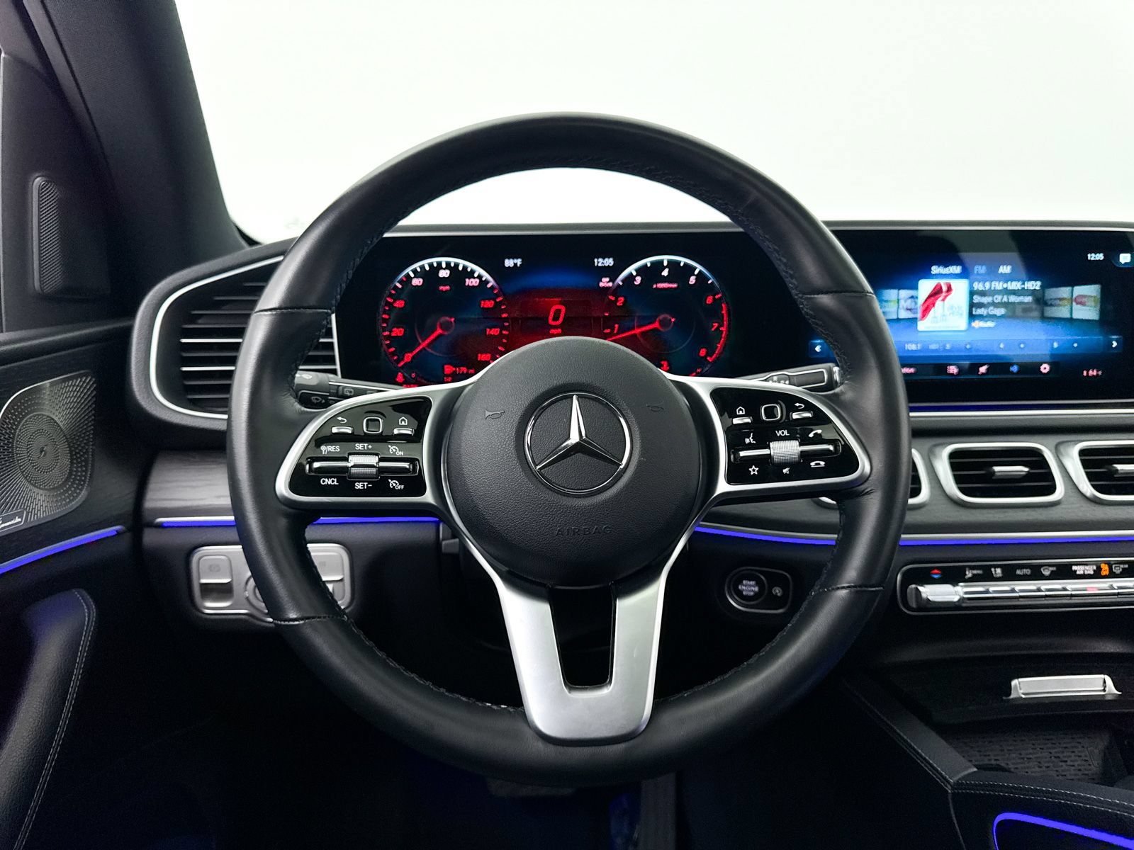 Used 2023 Mercedes-Benz GLE 350 image 4