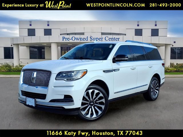 Certified 2023 Lincoln Navigator Reserve RWD image 1