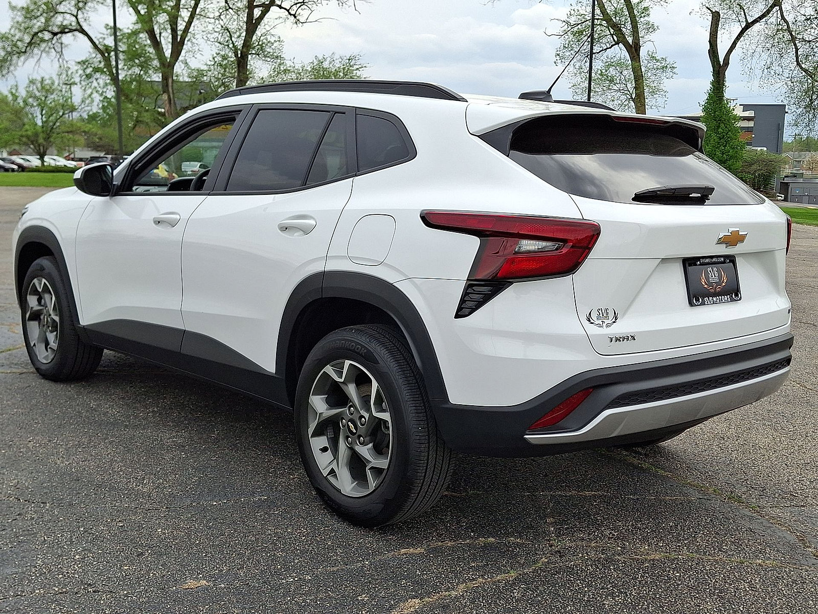 Used 2025 Chevrolet Trax LT FWD image 21