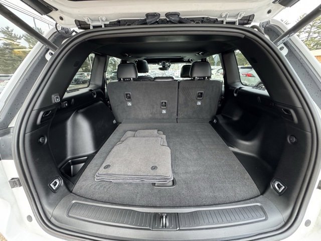 Used 2022 Jeep Grand Cherokee Altitude image 24