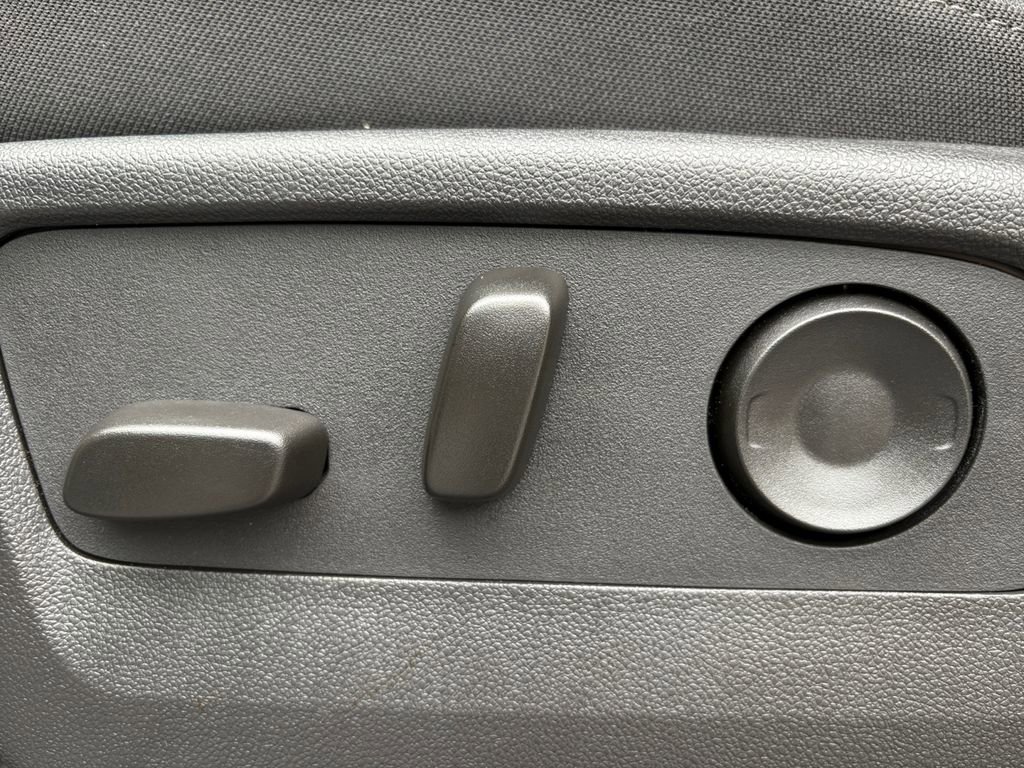 New 2025 Chevrolet Silverado 2500 Custom w/ Custom Value Package image 12