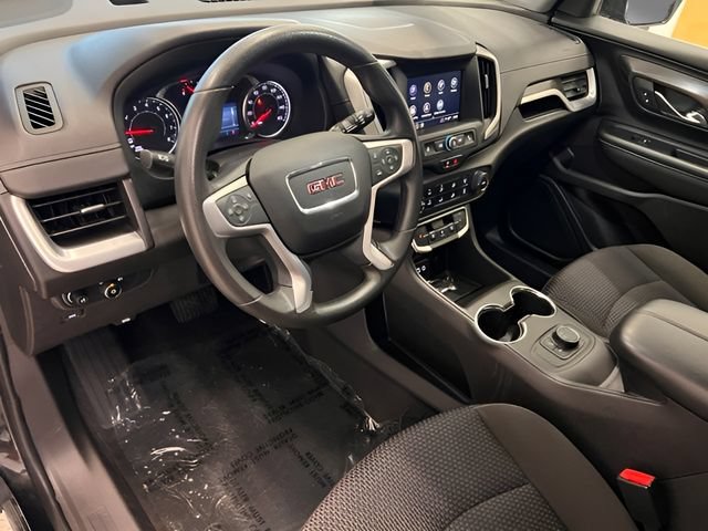 Used 2024 GMC Terrain SLE FWD image 18