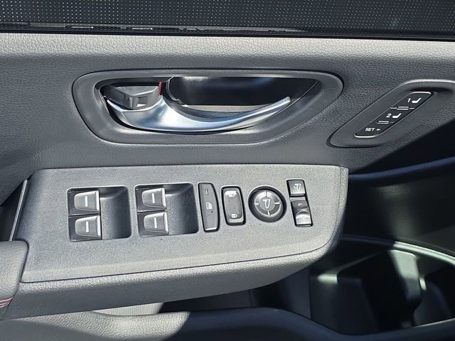 Certified 2025 Honda Pilot Black Edition image 20