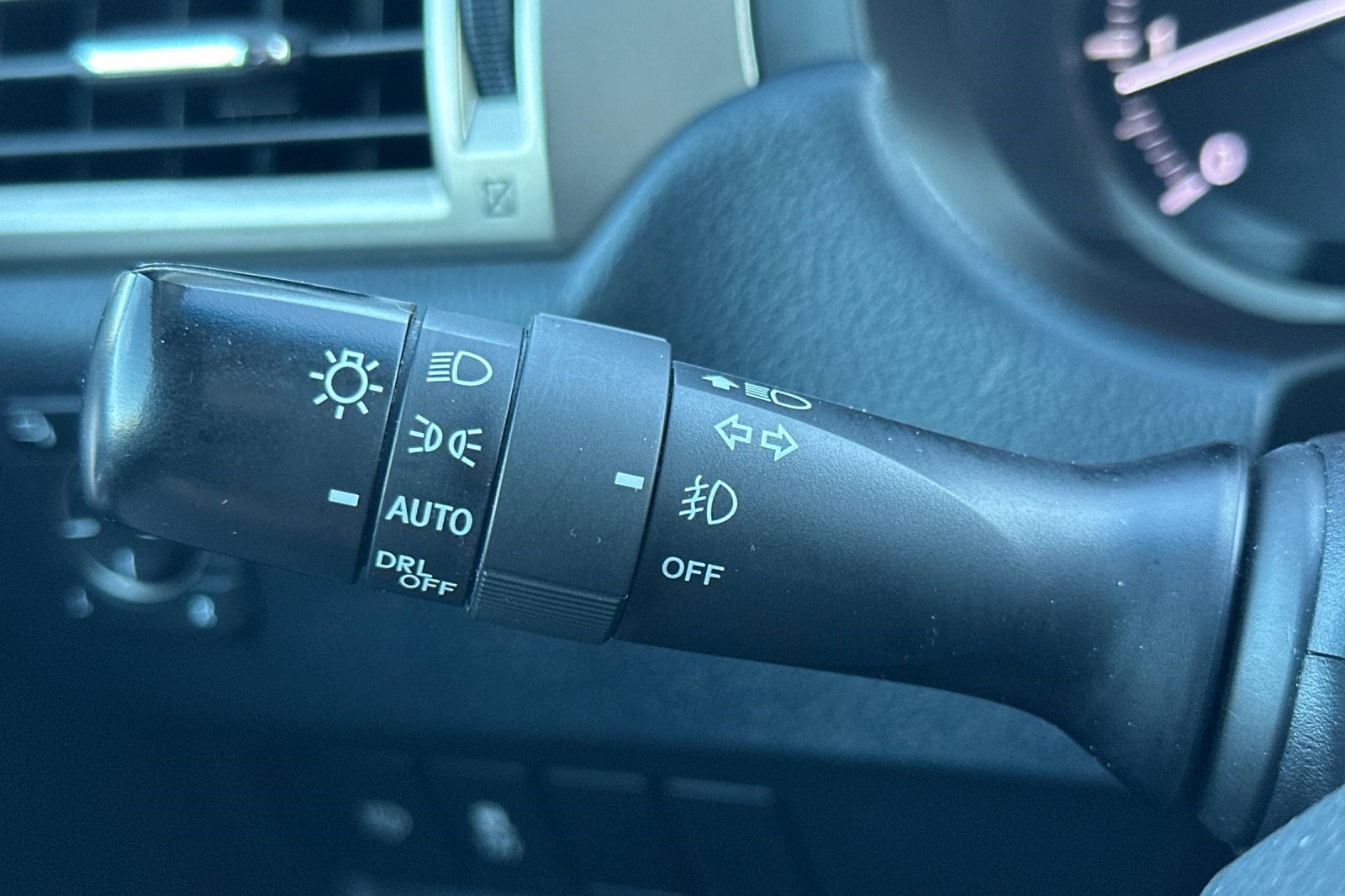 Used 2017 Lexus GX 460 Premium image 32