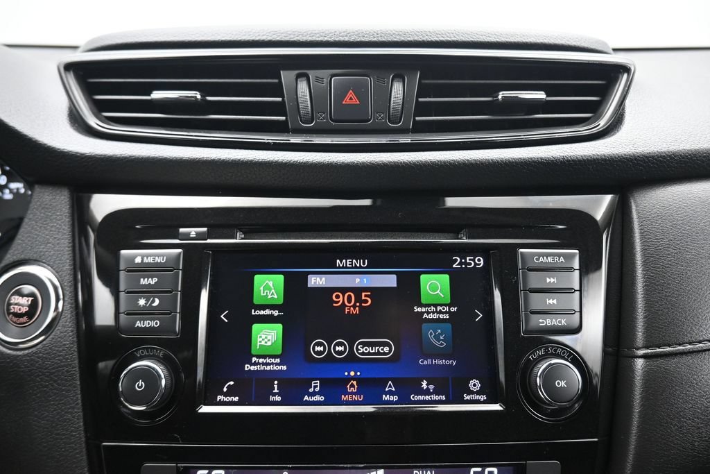 Used 2020 Nissan Rogue SV w/ Premium Package AWD/4WD image 16