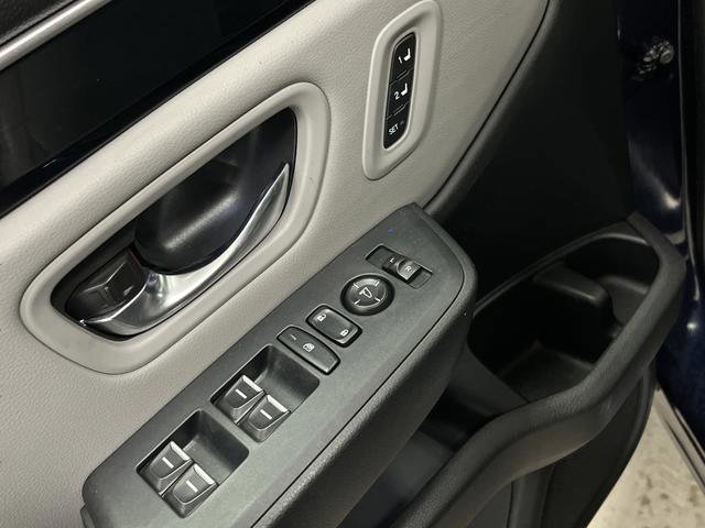 Used 2024 Honda Pilot Touring image 28