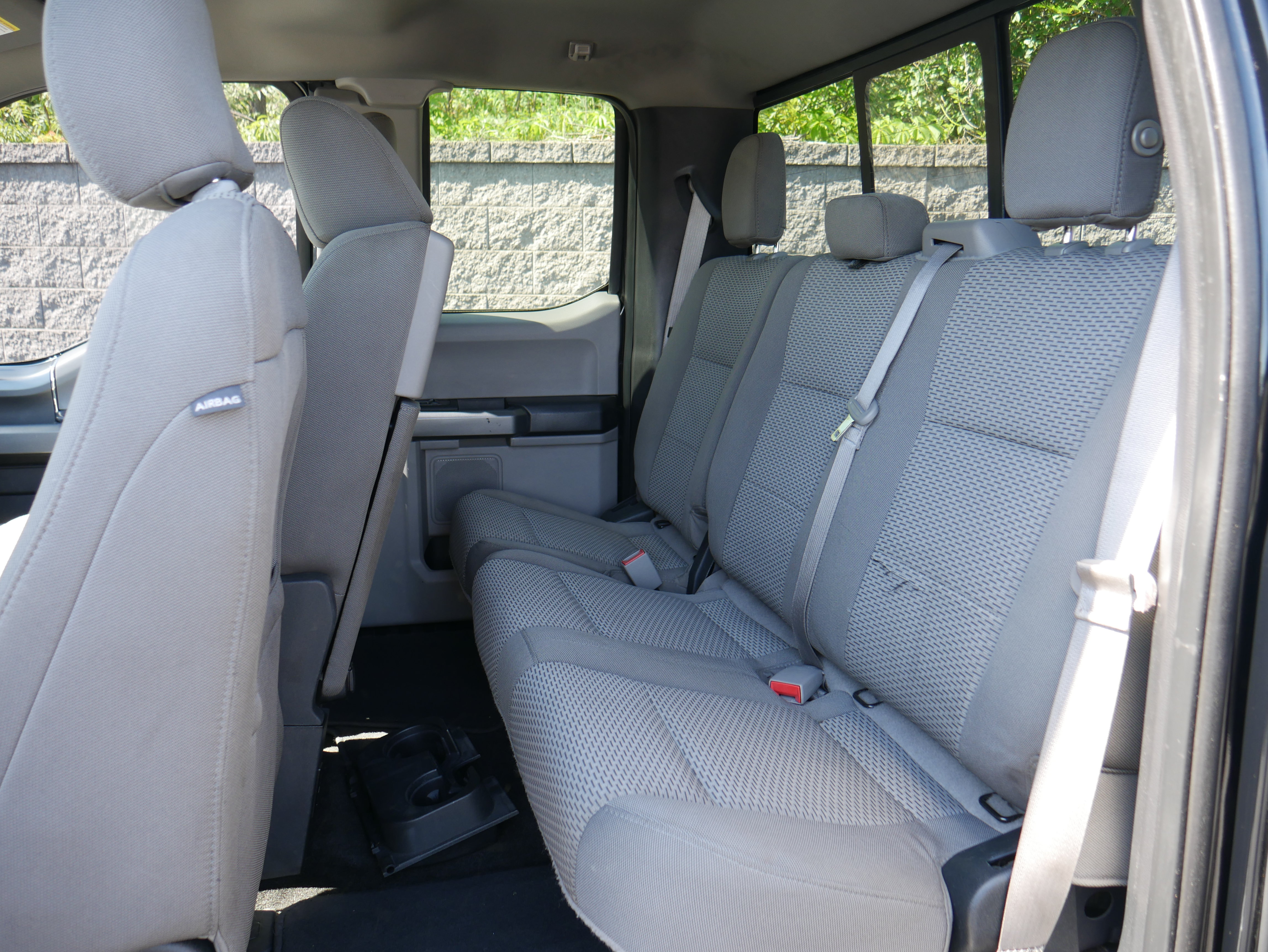 Used 2018 Ford F150 XLT w/ Equipment Group 302A Luxury AWD/4WD image 15