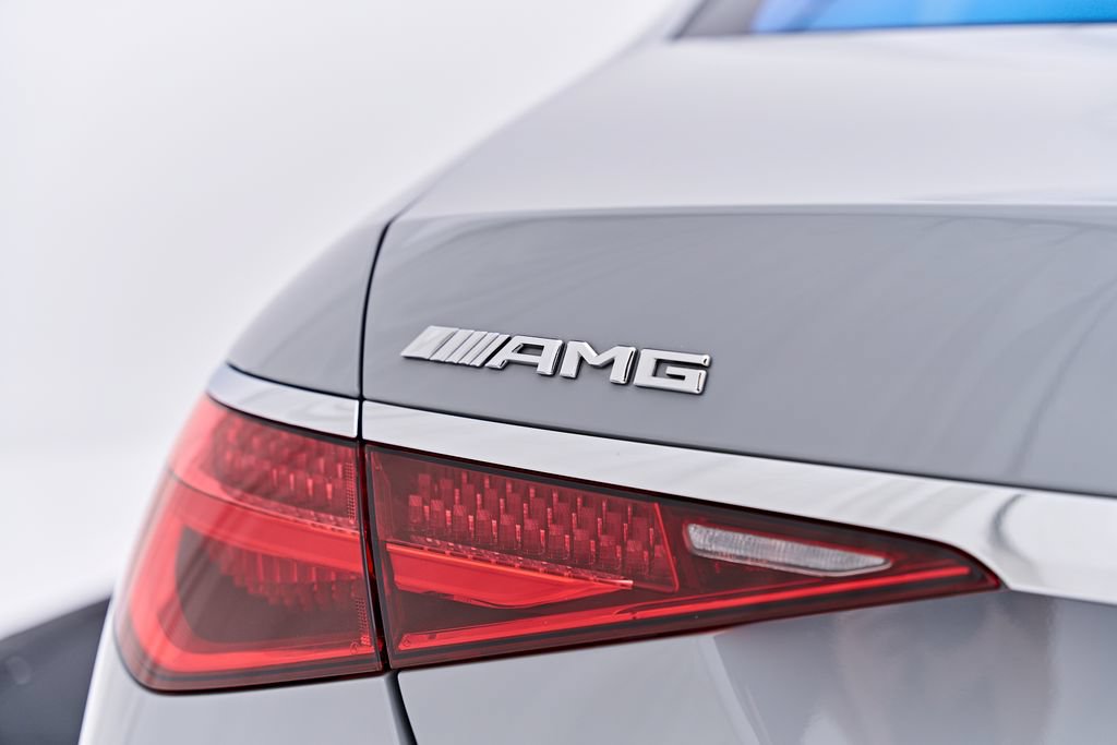 Used 2024 Mercedes-Benz S 63 AMG S w/ Rear Seat Package image 32
