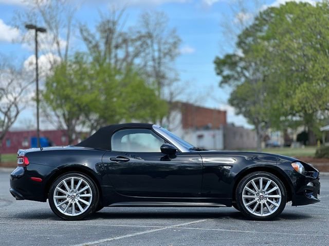 Used 2017 FIAT 124 Spider Lusso image 12
