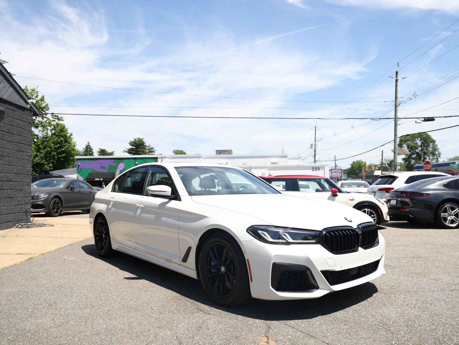 Used 2022 BMW M550i xDrive AWD/4WD image 3