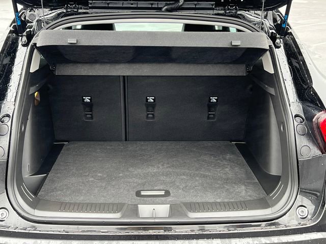 Used 2024 Chevrolet Trax LT w/ LT Convenience Package image 33