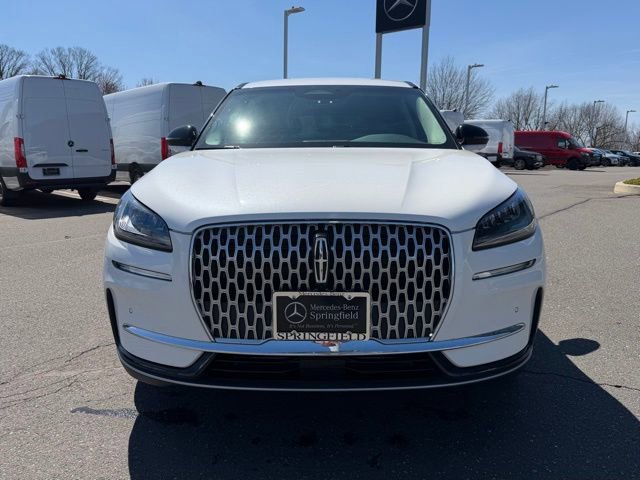 Used 2023 Lincoln Corsair AWD w/ Equipment Group 101A image 2