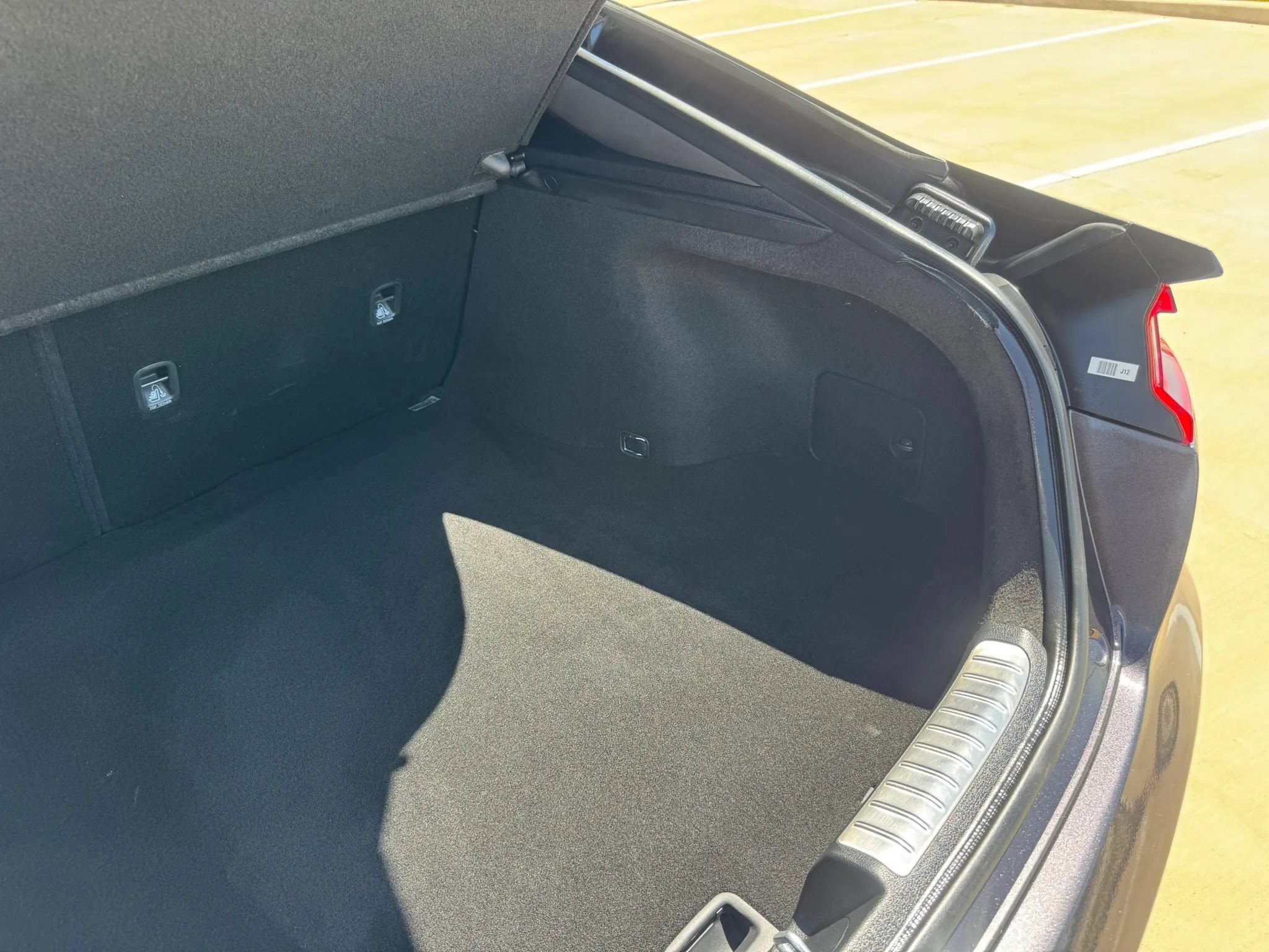 Used 2018 Kia Stinger GT1 AWD/4WD image 59