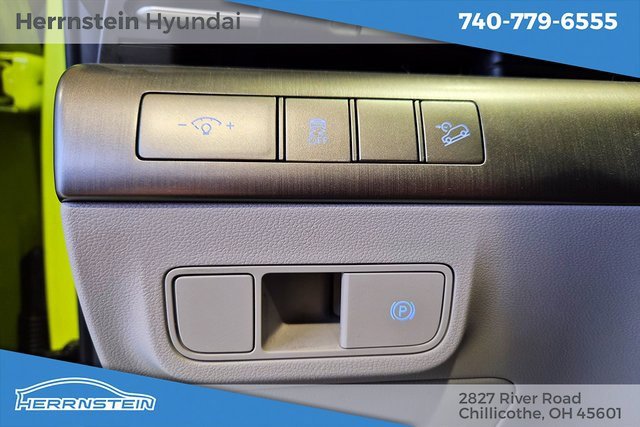 Used 2024 Hyundai Kona SEL image 17