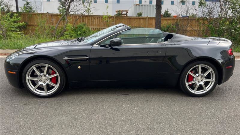 Used 2008 Aston Martin V8 Vantage Roadster RWD image 53