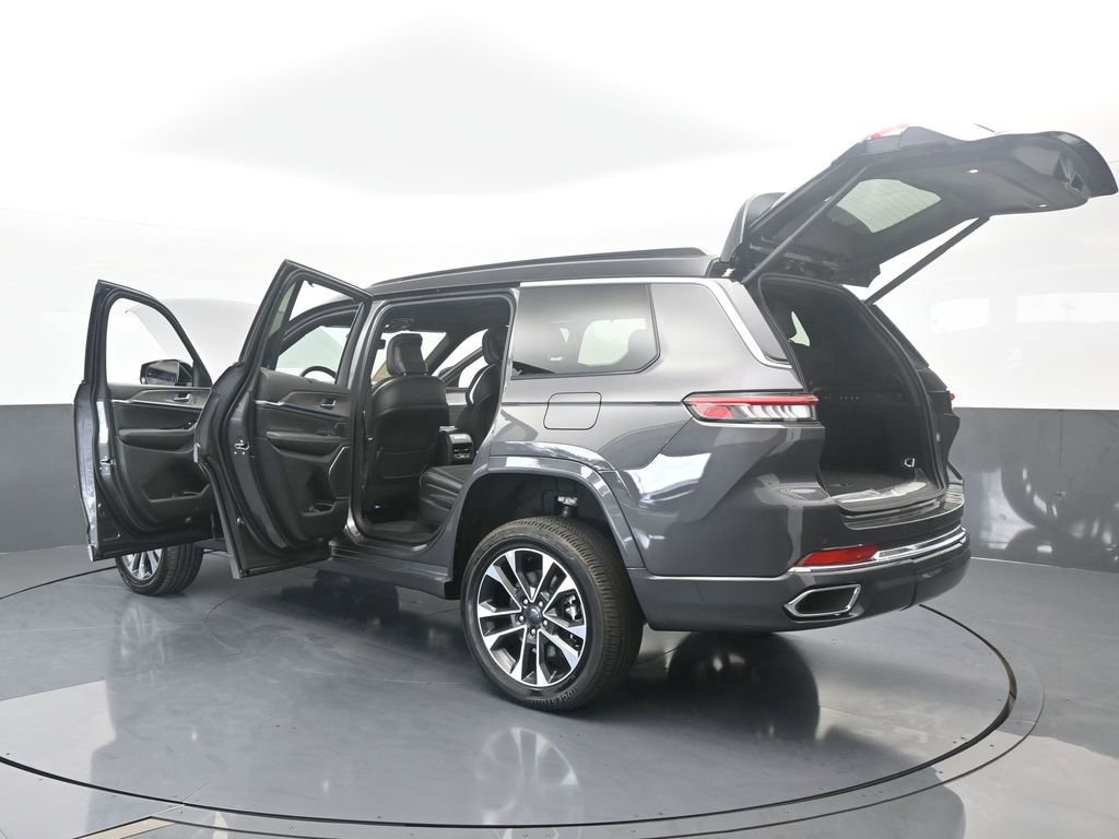 Used 2024 Jeep Grand Cherokee L Overland w/ Luxury Tech Group IV image 80