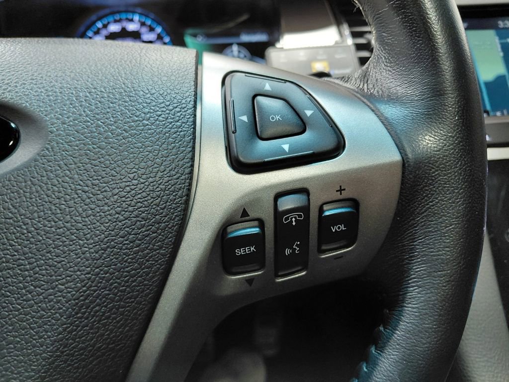 Used 2018 Ford Taurus SHO image 43
