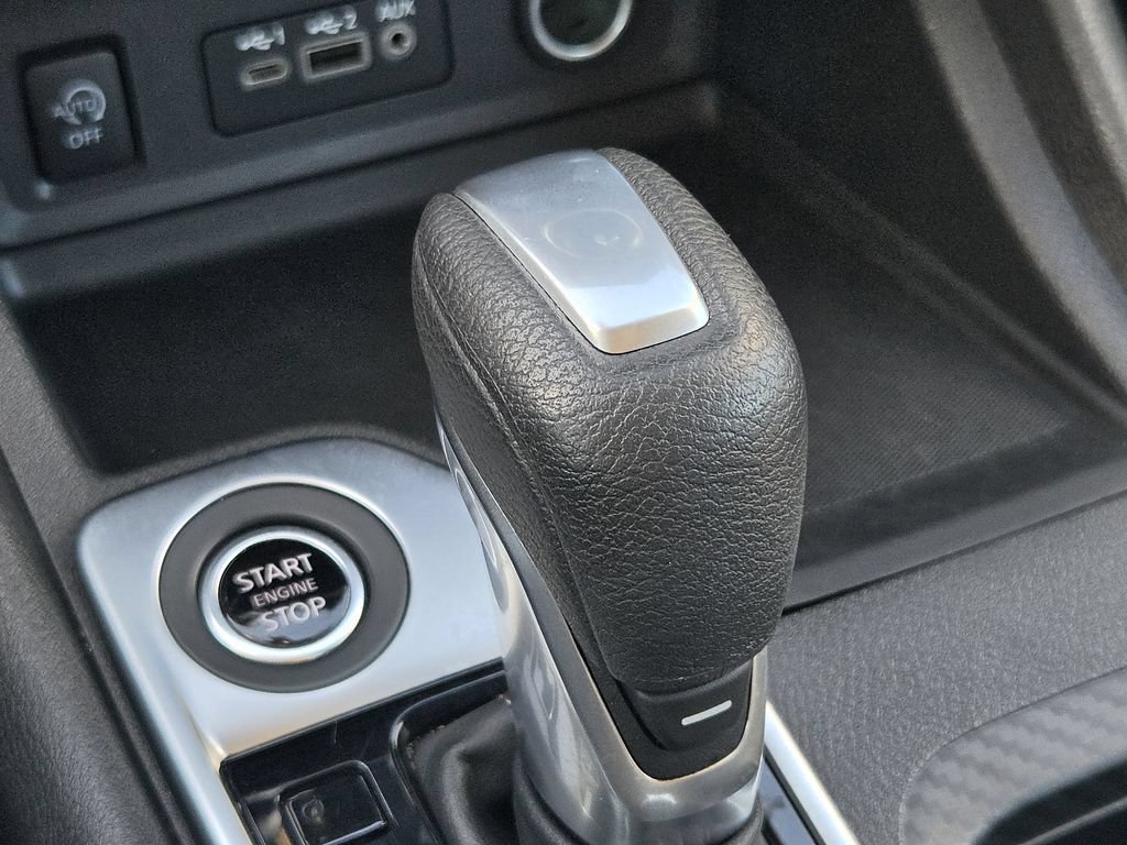Used 2025 Nissan Sentra SV w/ All-Weather Package FWD image 20