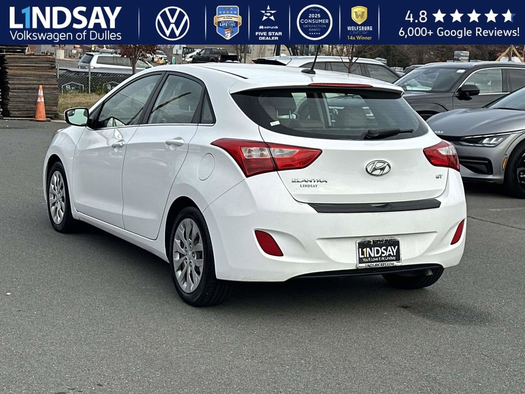 Used 2016 Hyundai Elantra GT image 4